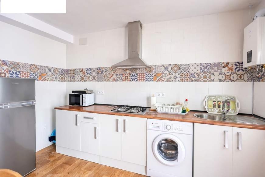 コニル・デ・ラ・フロンテラ Casa Gardenia A 200M Playa Solo Familiasヴィラ エクステリア 写真